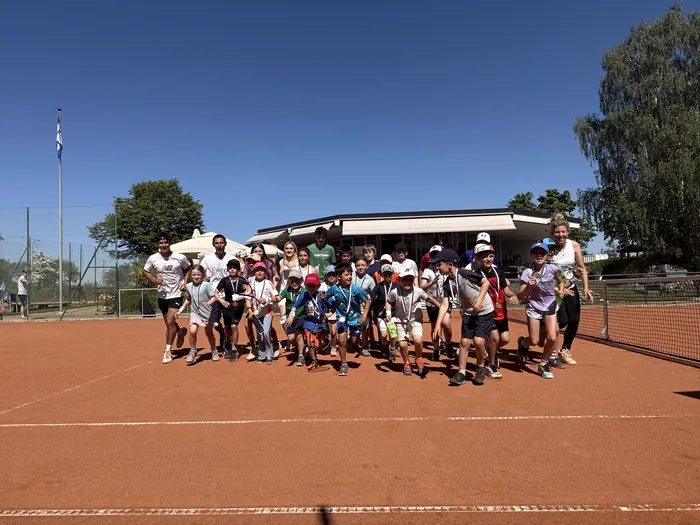 Gruppenbild der Camp-Teilnehmer