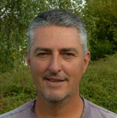 Porträt von Toma Petkov, Dipl. Tennislehrer